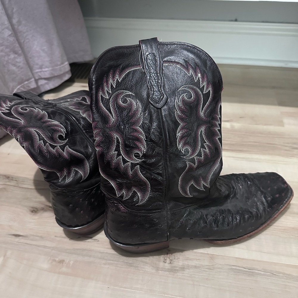 Black Western Cowboy Boots with Embroidered Design